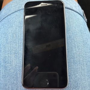 Silver IPhone 6 ! Used , Good Condition